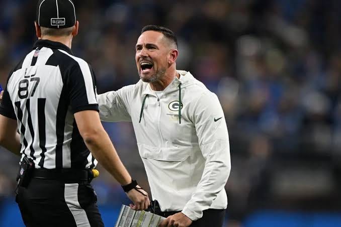 Referee in Packers-Lions game responds to questions about disputed penalties - Yahoo Sports Referee in Packers-Lions game responds to questions about disputed penalties - Yahoo Sports
