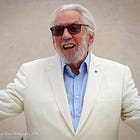 Donald Sutherland Stampeded to Death by Hangry Homeless Peoplešµ