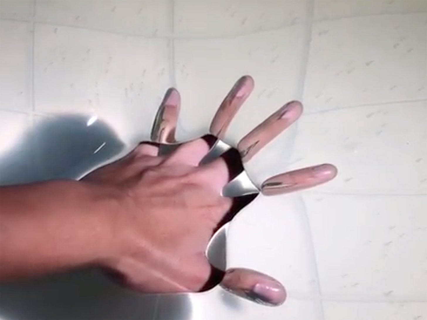 One Thousand and one Attempts to be an Ocean (Wang Yuyan, 2021)