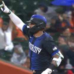 Gleyber Torres' second home run of the game (7) Gleyber Torres' second home run of the game (7)