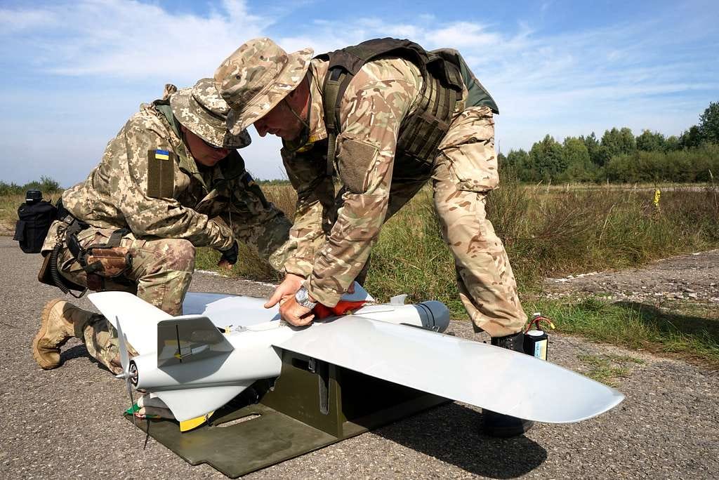 Ukrainian soldiers pack up a drone used for aerial - PICRYL - Public Domain  Media Search Engine Public Domain Search