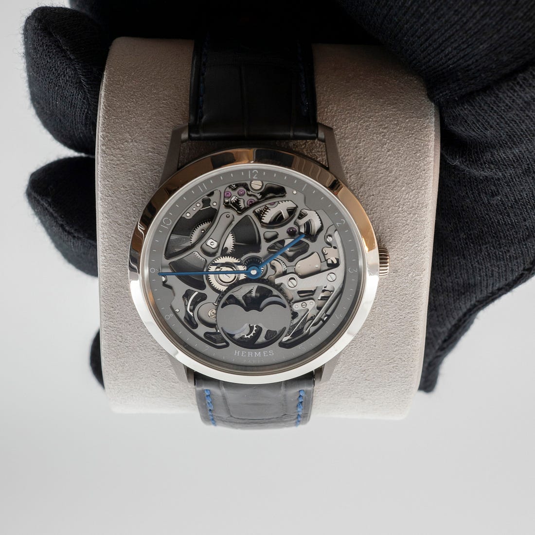 2022 Hermès Slim Squelete Lune 053606WW00 Listing Image 5