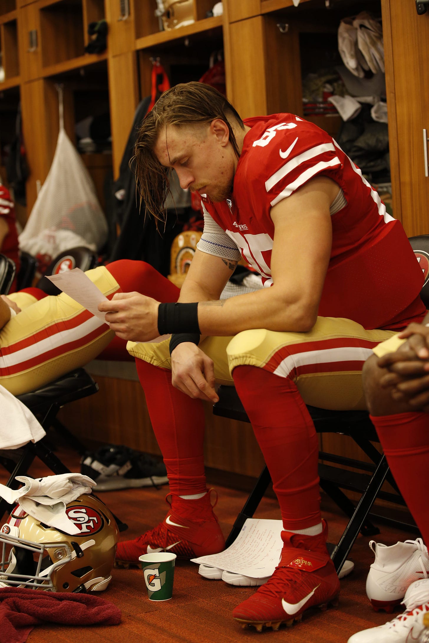 Behind George Kittle's rapid ascent to Super Bowl celebrity, including those epic pregame letters from dad - The Athletic Behind George Kittle's rapid ascent to Super Bowl celebrity, including those epic pregame letters from dad - The Athletic