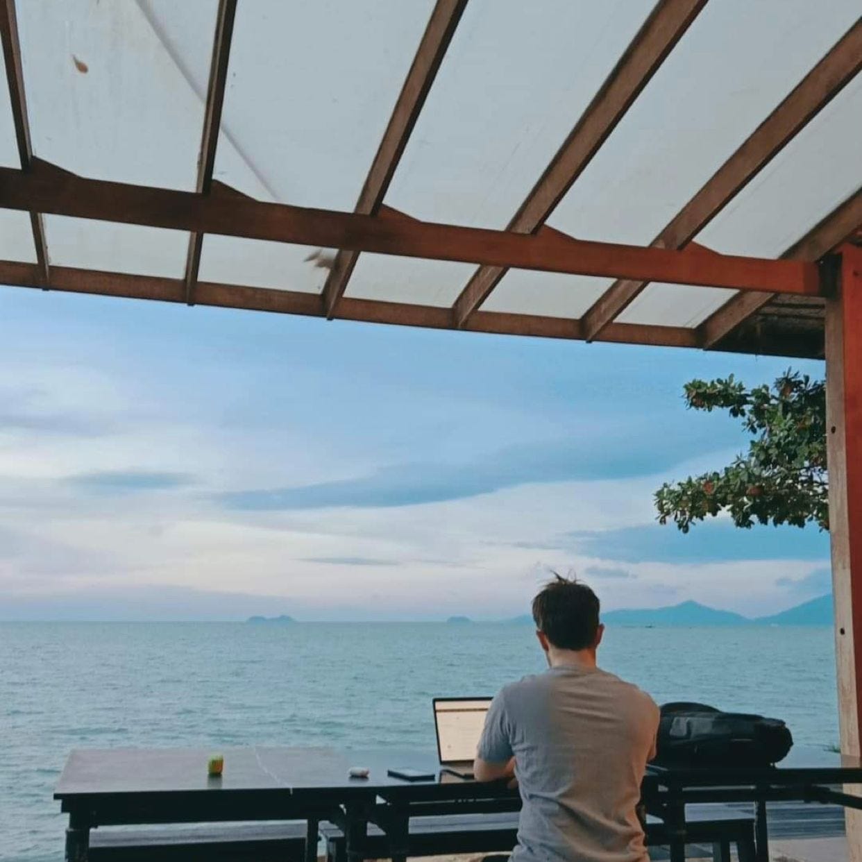 No alternative text description for this image No alternative text description for this image