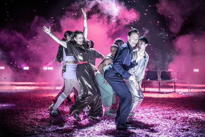 Photos: Tom Hiddleston & Hayley Atwell Star in MUCH ADO ABOUT NOTHING at Theatre Royal Drury Lane  Image