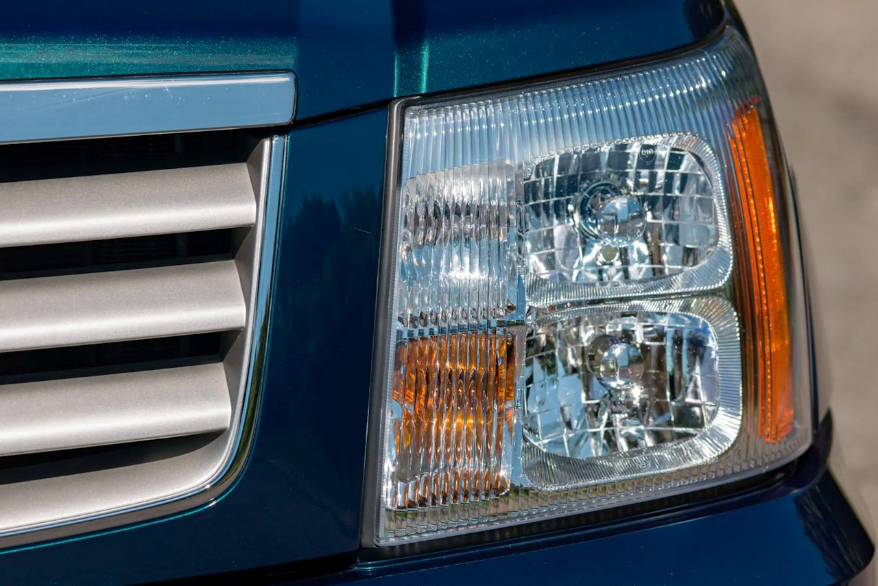 Cadillac Escalade EXT | Photo: Bring a Trailer