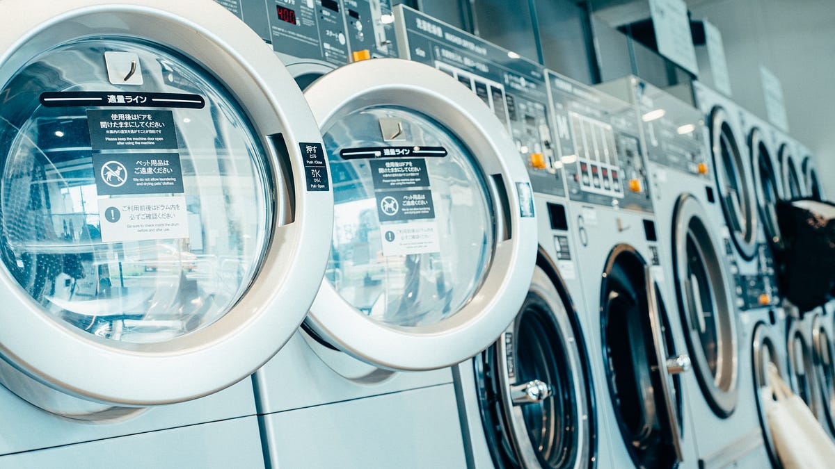 “津々浦々”に至る産業史：コインランドリーは公共の夢を見る【後編】 - WORKSIGHT