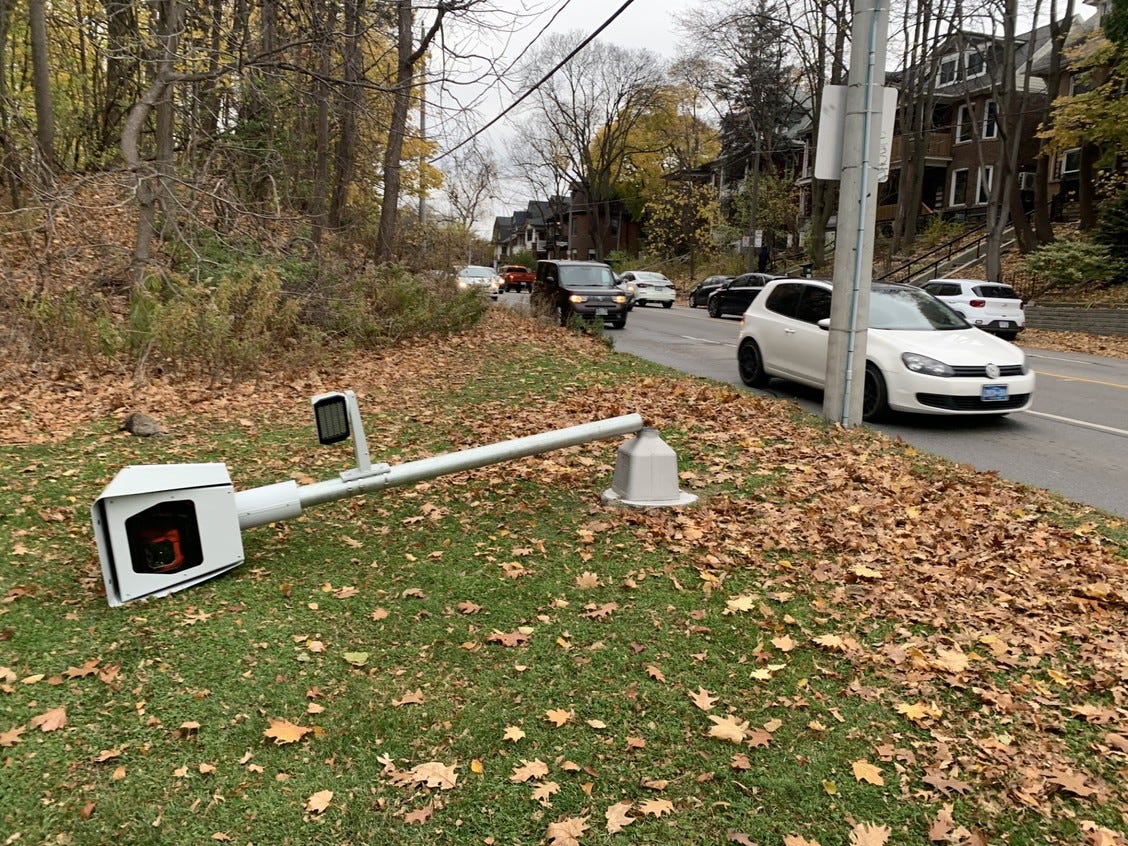 https://smartcdn.gprod.postmedia.digital/torontosun/wp-content/uploads/2024/11/thumbnail_Parkside-speed-camera-cut-in-half_Nov-17_A.jpg?quality=90&strip=all&w=1128&h=846&type=webp&sig=cz4RacP7h6vKrNi8OwaW-w