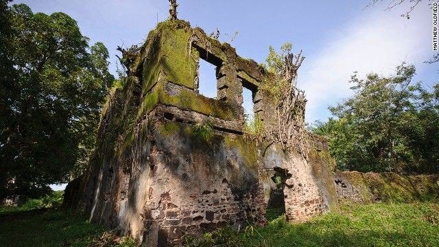 Memories of Slavery: The dark History of Sierra Leone’s Bunce Island Memories of Slavery: The dark History of Sierra Leone’s Bunce Island