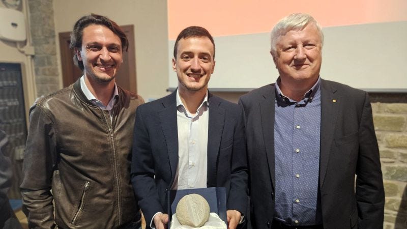 Nessuna descrizione alternativa per questa immagine