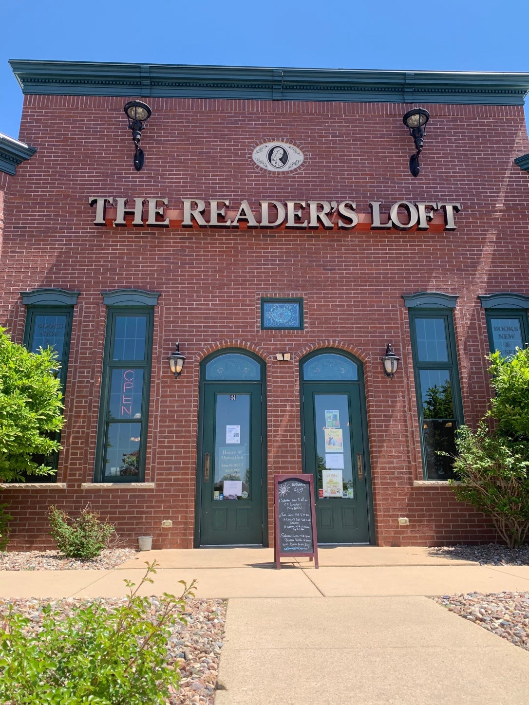 Reader's Loft Facade Reader's Loft Facade