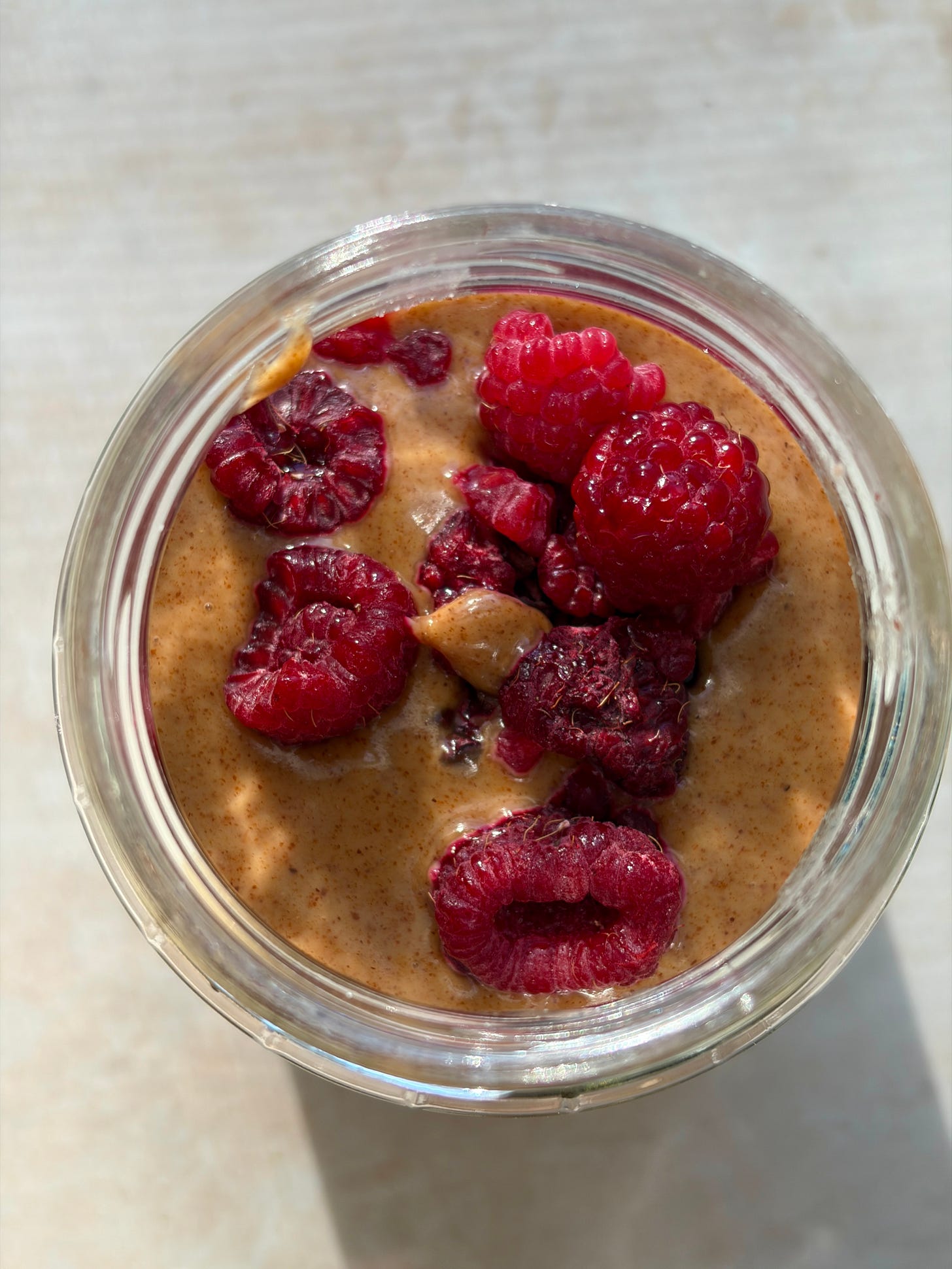 Energy-boosting Raspberry cacao overnight oats 