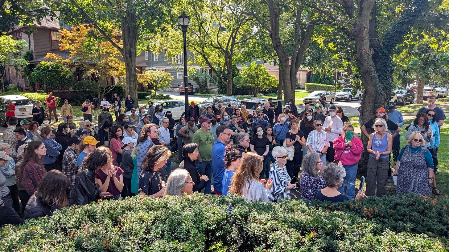 ICE agents in the Park Ave neighborhood spark large-scale protest | WXXI News ICE agents in the Park Ave neighborhood spark large-scale protest | WXXI News