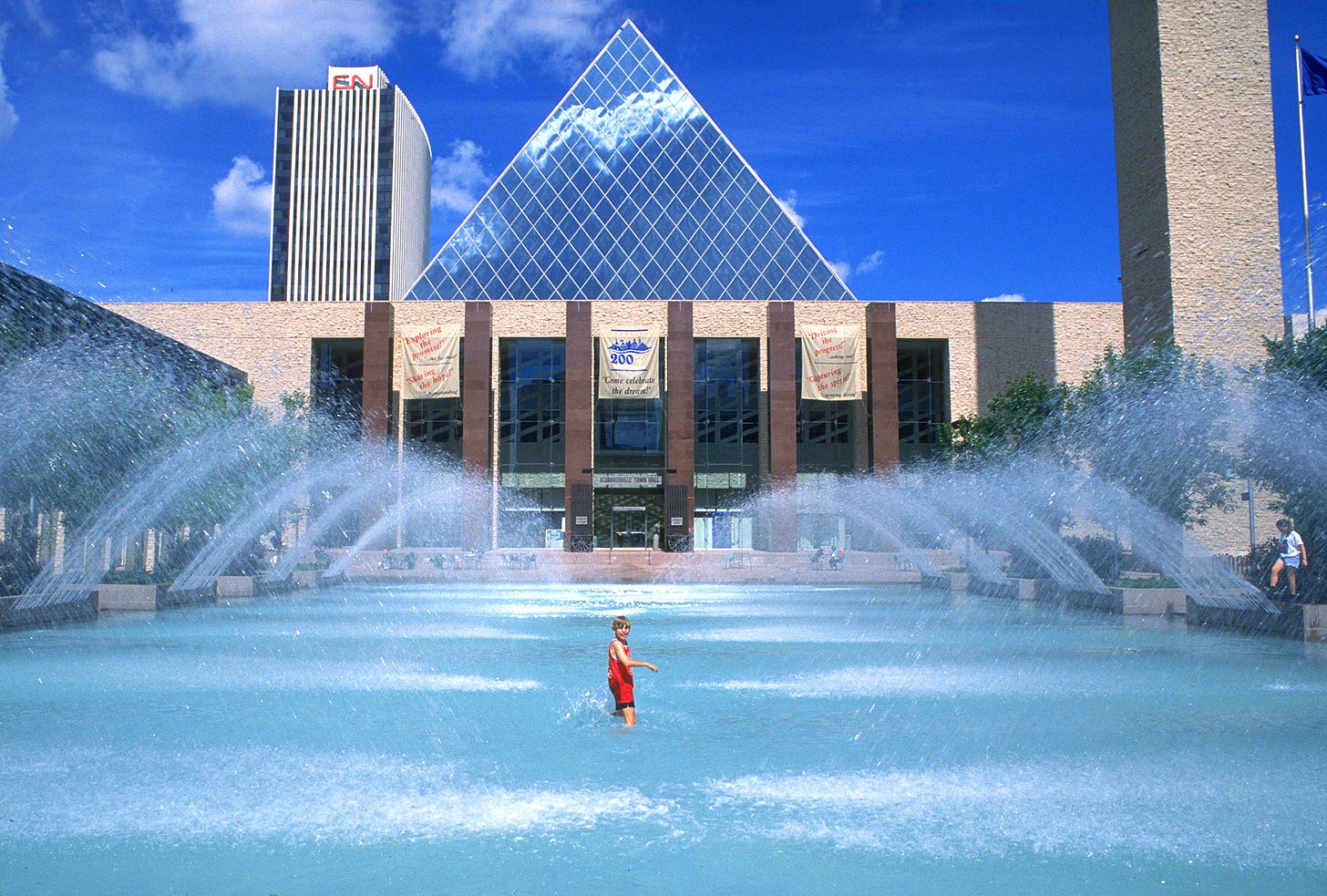 Edmonton City Hall - Union Bank Inn