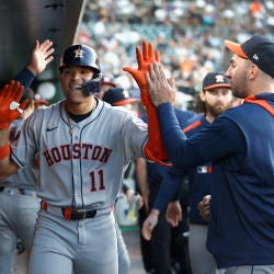 Cam Smith se va de 5-4 con dos jonrones Cam Smith se va de 5-4 con dos jonrones