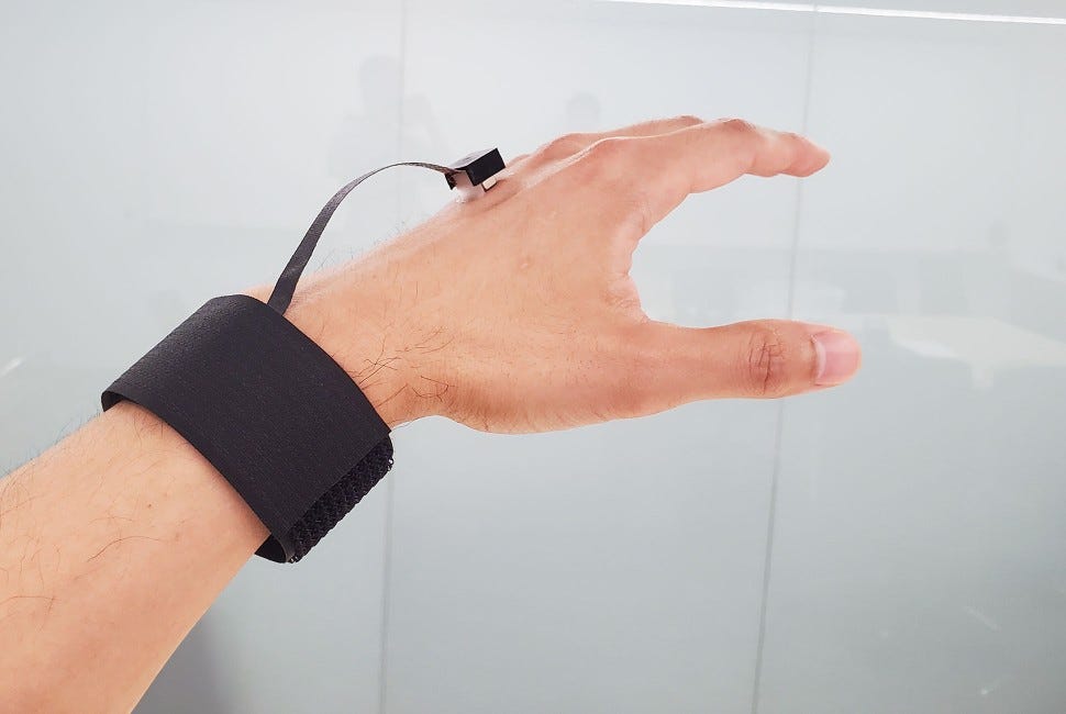 Feeling the future: New wearable tech simulates realistic touch -  Northwestern Now