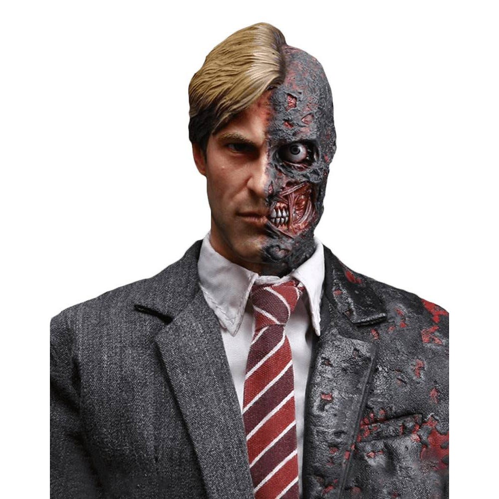 boneco-harvey-dent-two-face-hot-toys-03_1_1_1 boneco-harvey-dent-two-face-hot-toys-03_1_1_1