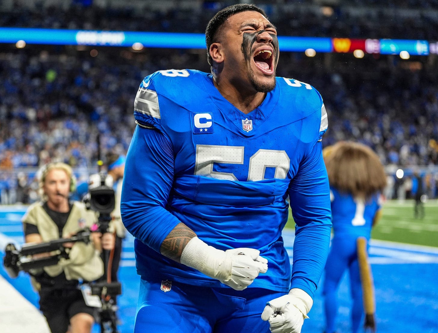 Detroit Lions' Penei Sewell might have helped one of the top 2026 NFL Draft  prospects without lifting a finger