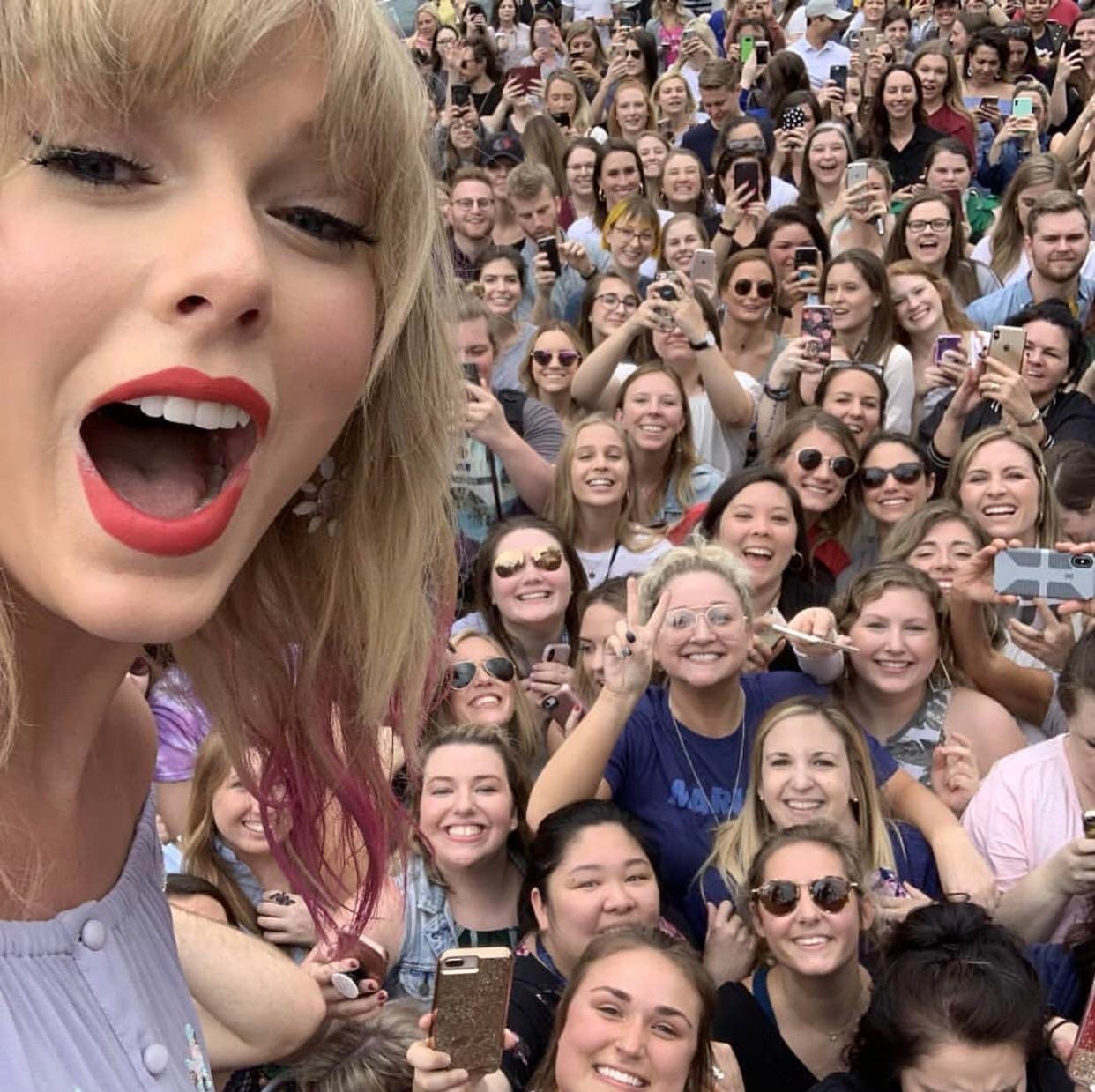 Taylor + Swifties 4eva : r/TaylorSwift Taylor + Swifties 4eva : r/TaylorSwift