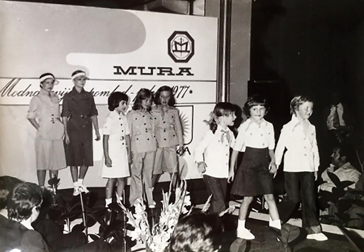 Melania Trump (born Melanija Knavs, 2nd from right) with Nena Bedek (right), attending a Jutranjka textile fashion review in Radenci, Slovenia, 1977, where her mother worked.