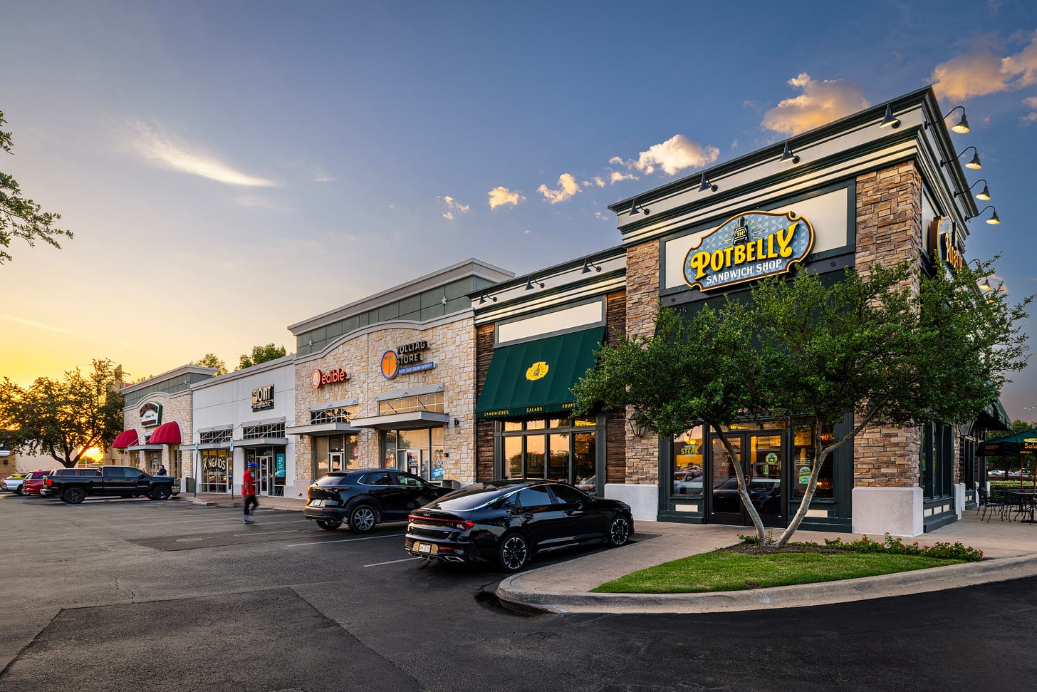 Whitestone REIT Acquires 5000 South Hulen in Fort Worth, Texas | Whitestone REIT Whitestone REIT Acquires 5000 South Hulen in Fort Worth, Texas | Whitestone REIT