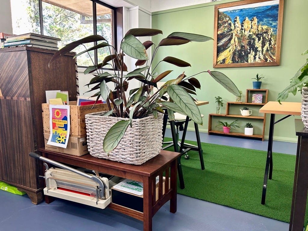 coworking at the good earth book shop in wentworth falls coworking at the good earth book shop in wentworth falls