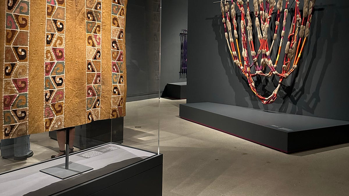 19fb64a5-6d16-423a-a75f-