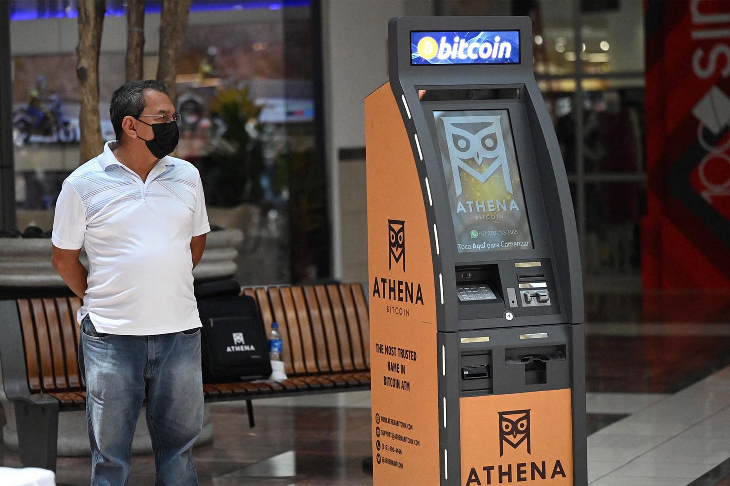 El Salvador Adopted Bitcoin as an Official Currency; Salvadorans Mostly  Shrugged | Yale Insights