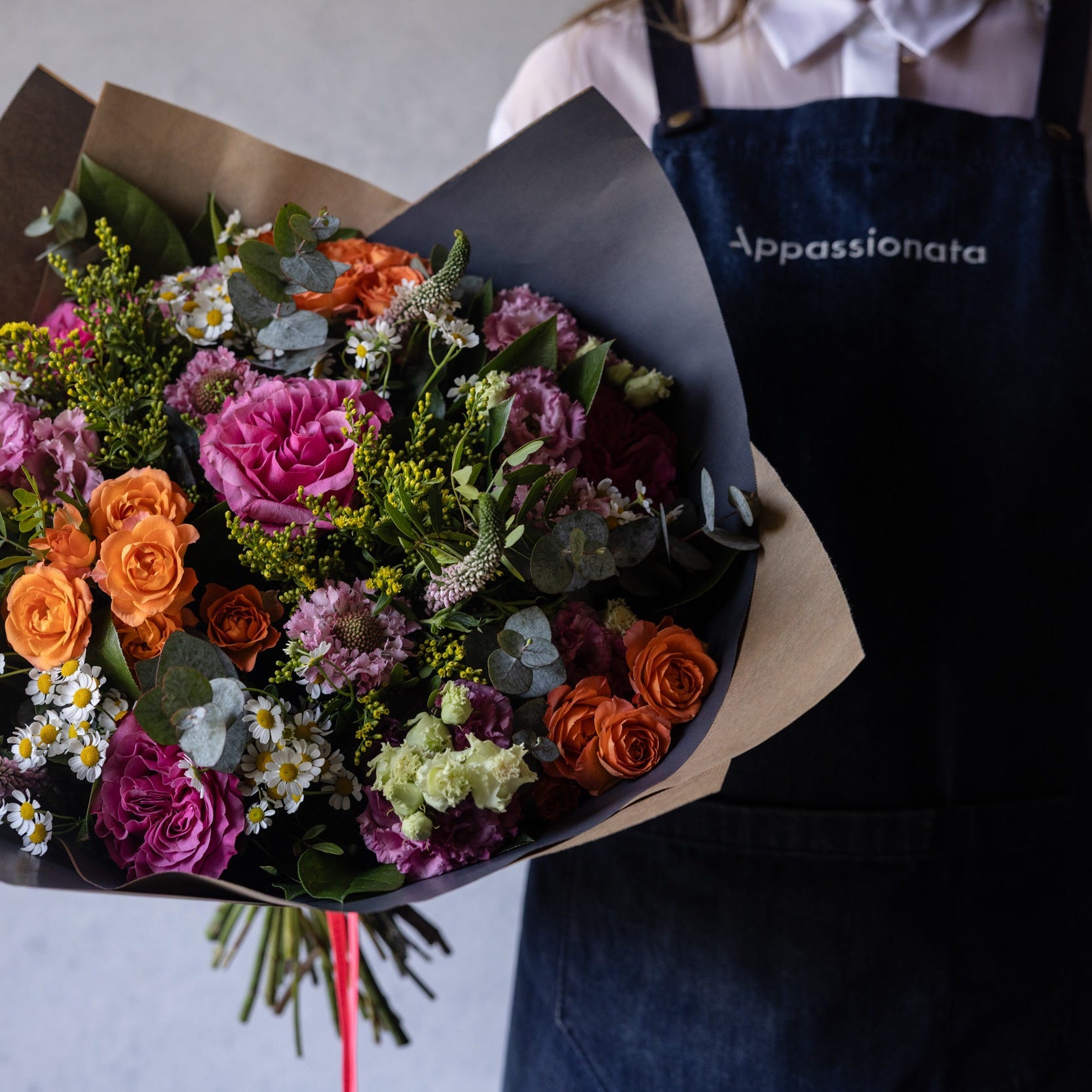 The 'Mum' is a comeback bloom, dandelion bags, bees, forests under the sea  + more!, image size:1667x1667