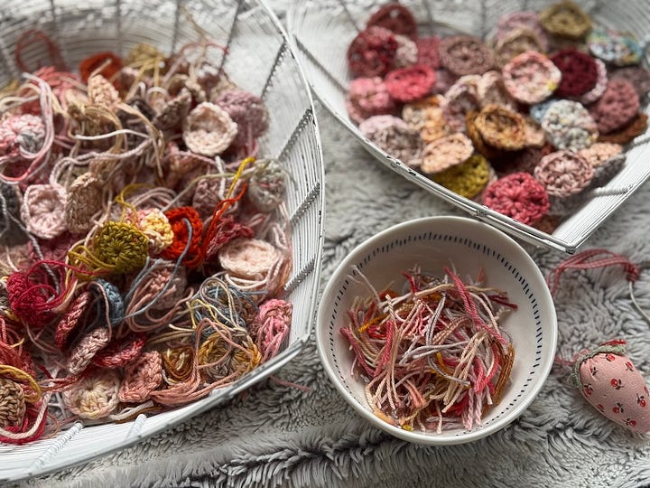 Baskets with yarn and crochet
