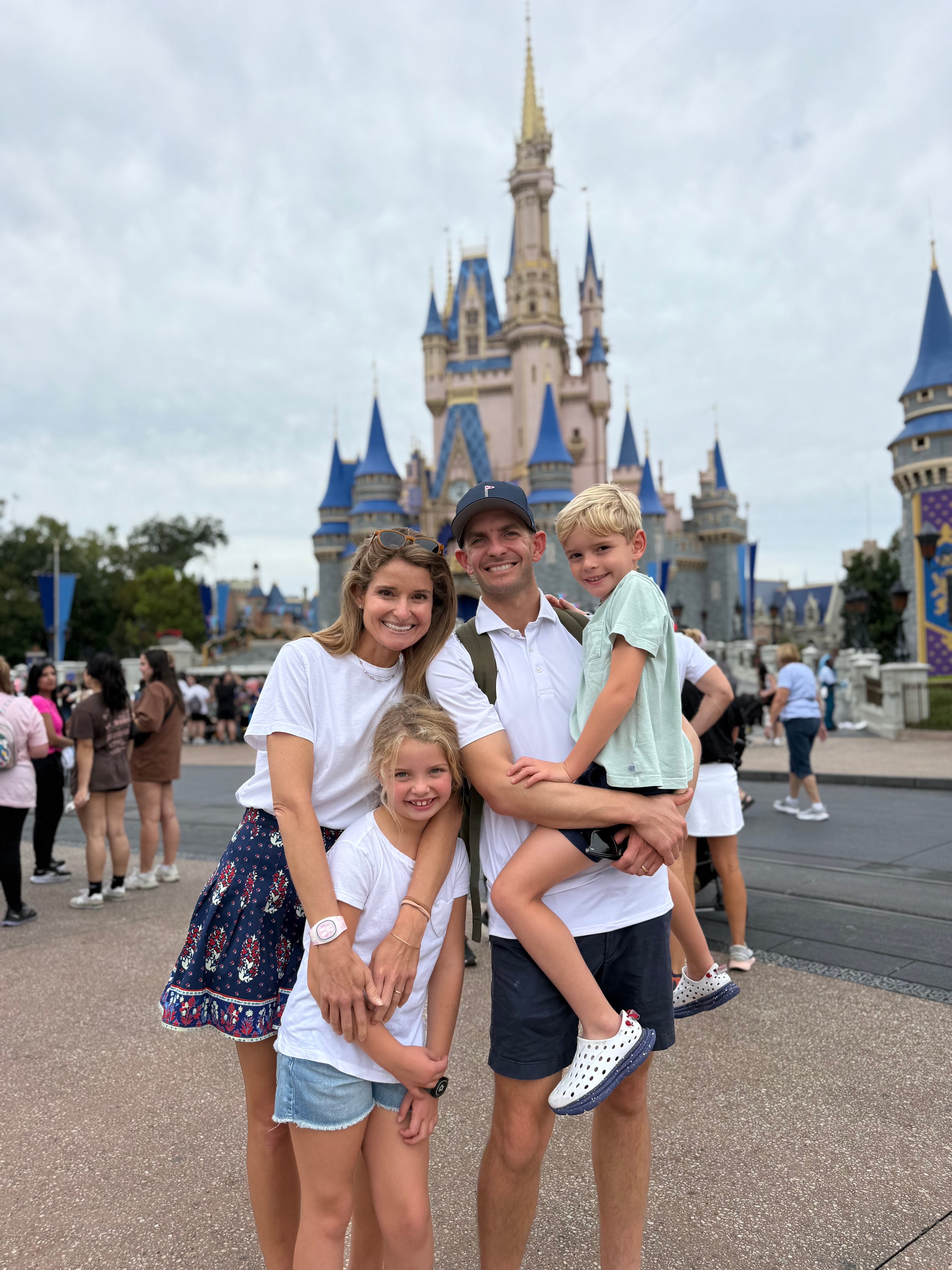 Our Guide to Disney - A Minute With Meg