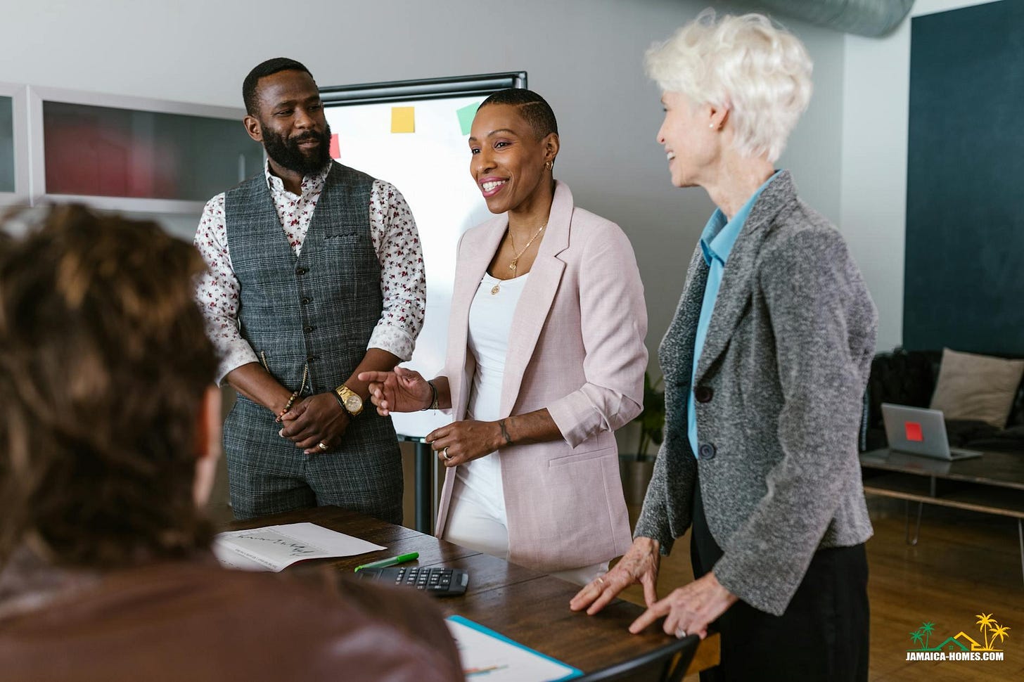 marketing businessman exit office