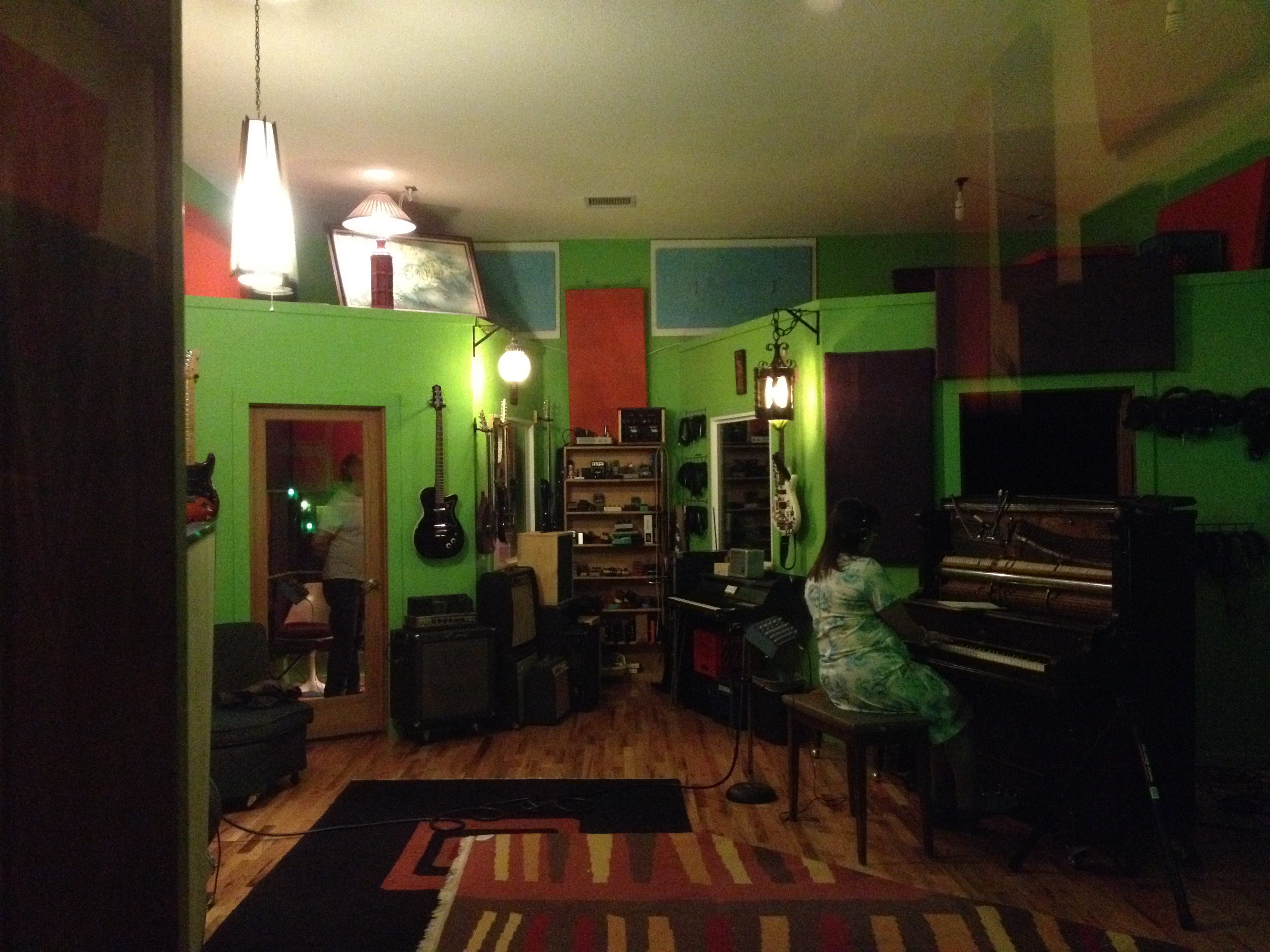 The Rooms and Layout of Jackpot! Recording Studio