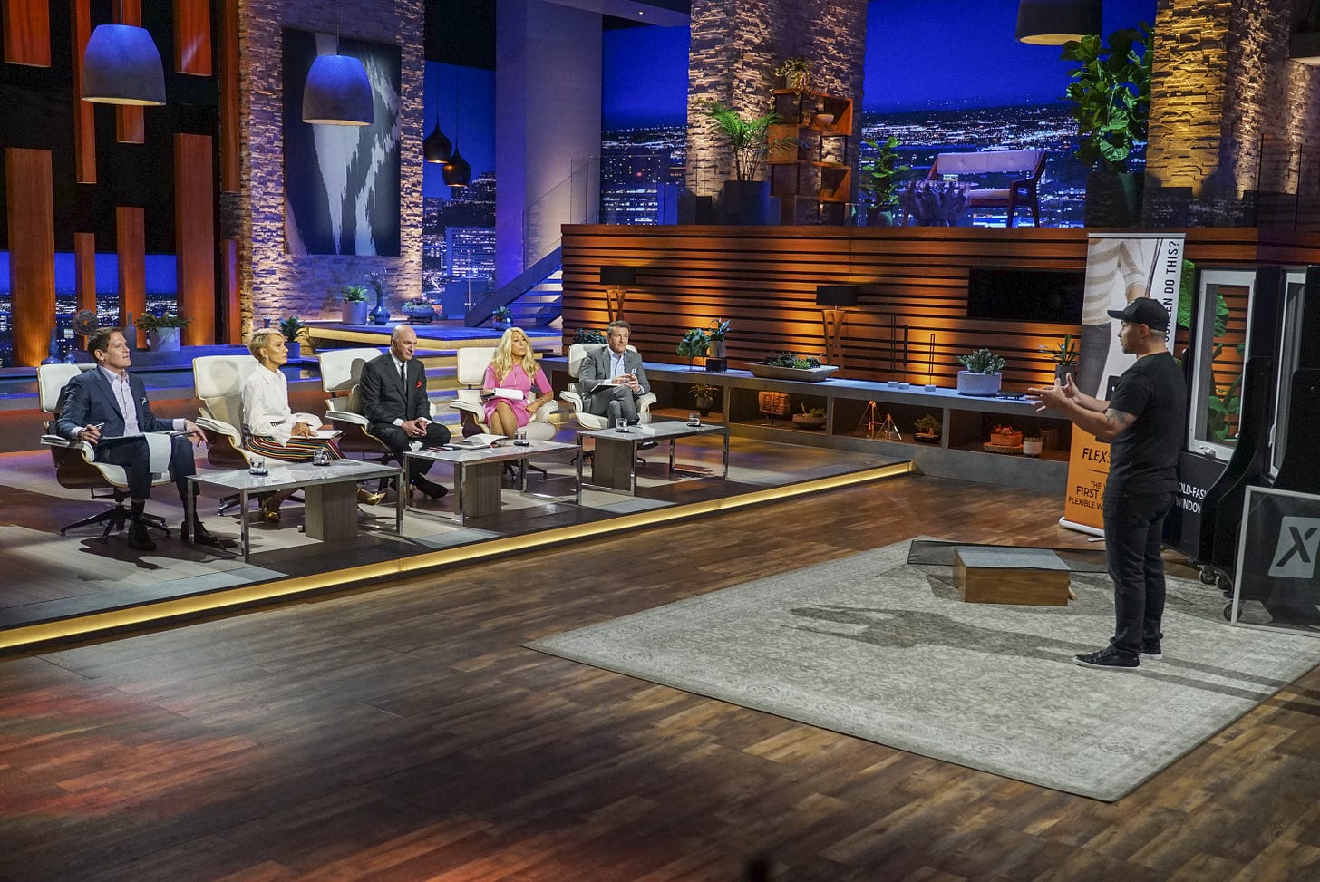 Image result from https://heavy.com/entertainment/2020/01/flexscreen-shark-tank/