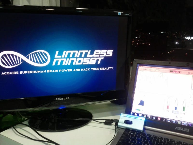 emWave on limitless desk in coworking space
