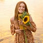 Rose Mascaro's avatar