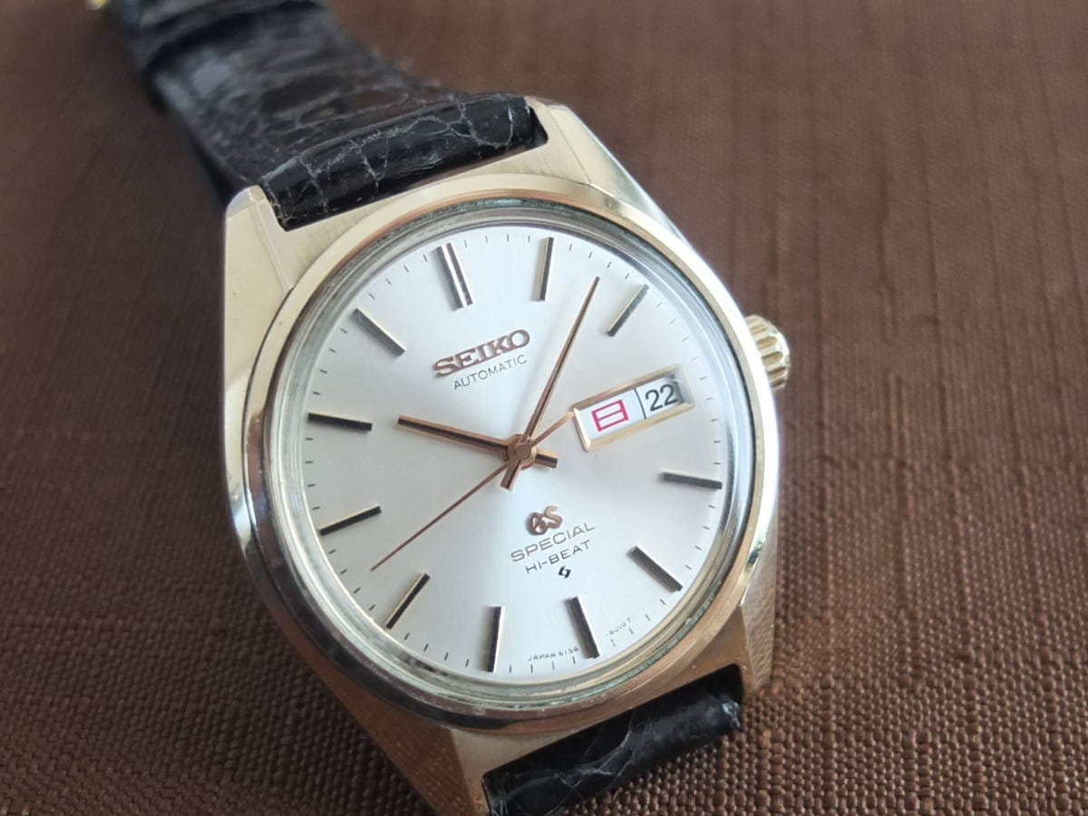 It looks like a watch, but it's really a laser. It keeps perfect time.