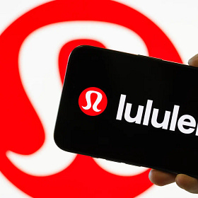 🧘♂️ لولوليمون: قوة العلامة، زخم المبيعات، وريادة عالم الأزياء الرياضية العصرية