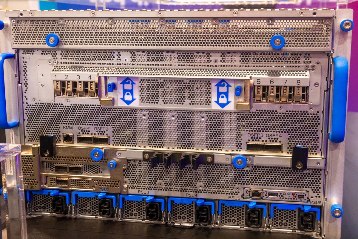 Microsoft Azure Eagle is a Paradigm Shifting Cloud Supercomputer Microsoft Azure Eagle is a Paradigm Shifting Cloud Supercomputer