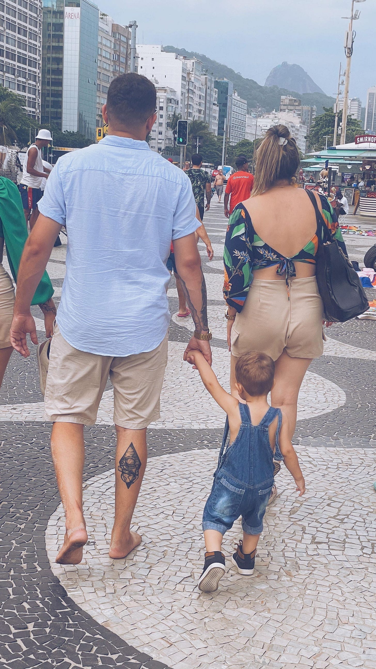 No description available. No description available.