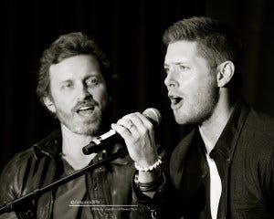 Jensen sings with Rob Benedict at the end of the afternoon panel.