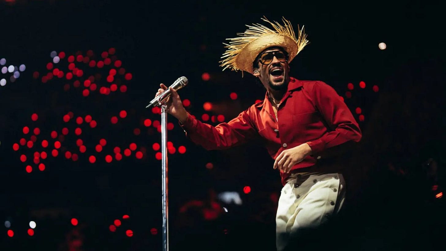 Final da residência de Bad Bunny quebra recorde como a transmissão mais assistida da Amazon Music - Rolling Stone Brasil Final da residência de Bad Bunny quebra recorde como a transmissão mais assistida da Amazon Music - Rolling Stone Brasil