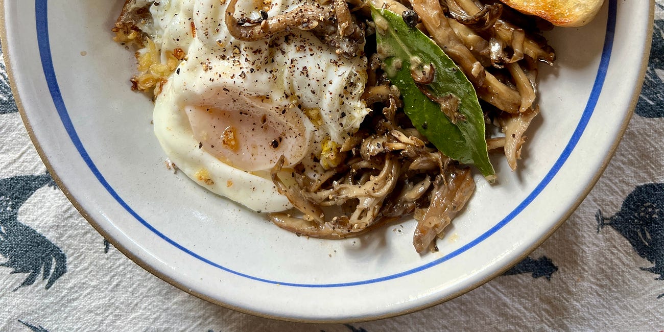 Easy California-inspired mushrooms and fried eggs