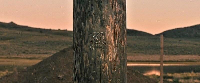 Carving in the pole : r/Hereditary