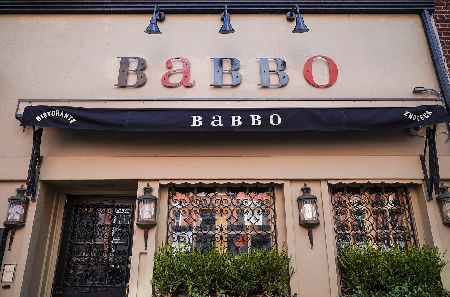 Famed Chef Mario Batali Gives Up His Restaurants And Stake In Eataly Markets, Year After Sexual Harassment Allegations