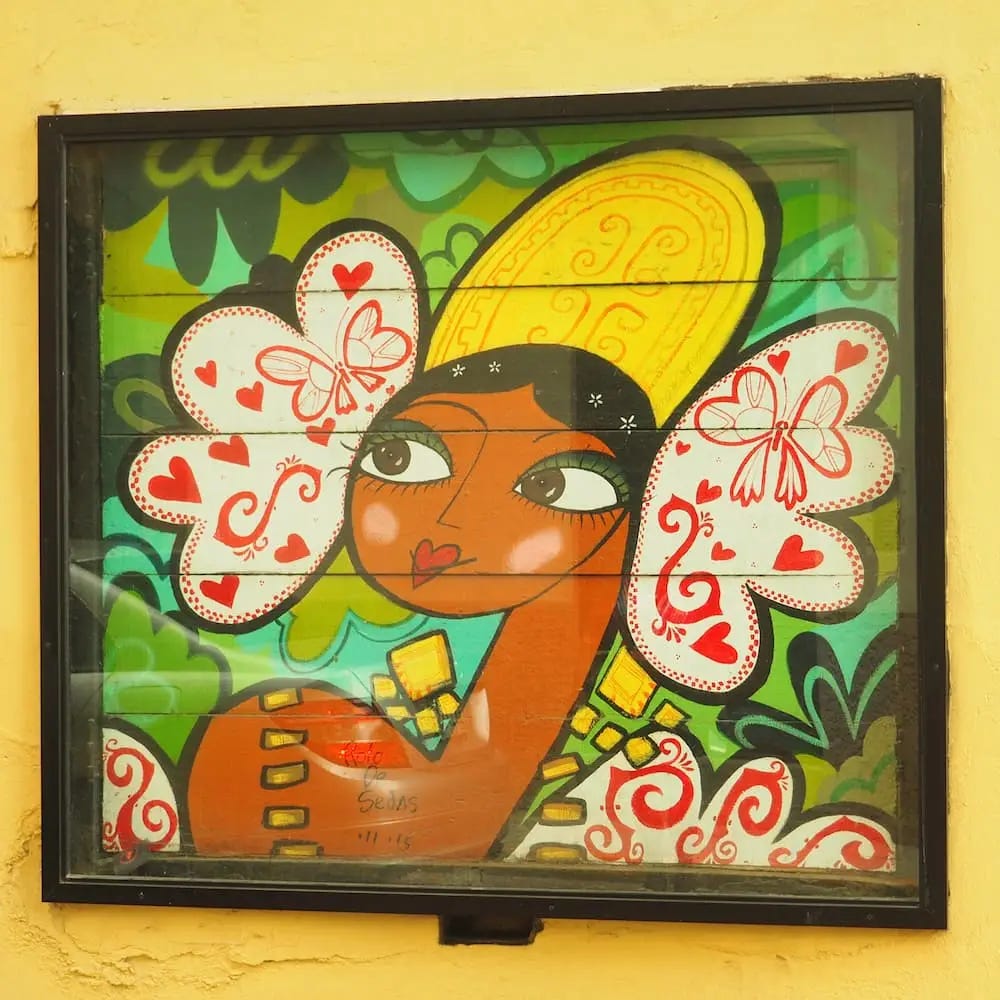 Street art by Rolo de Sedas, Casco Viejo