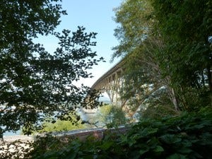 location tour vancon 13 037