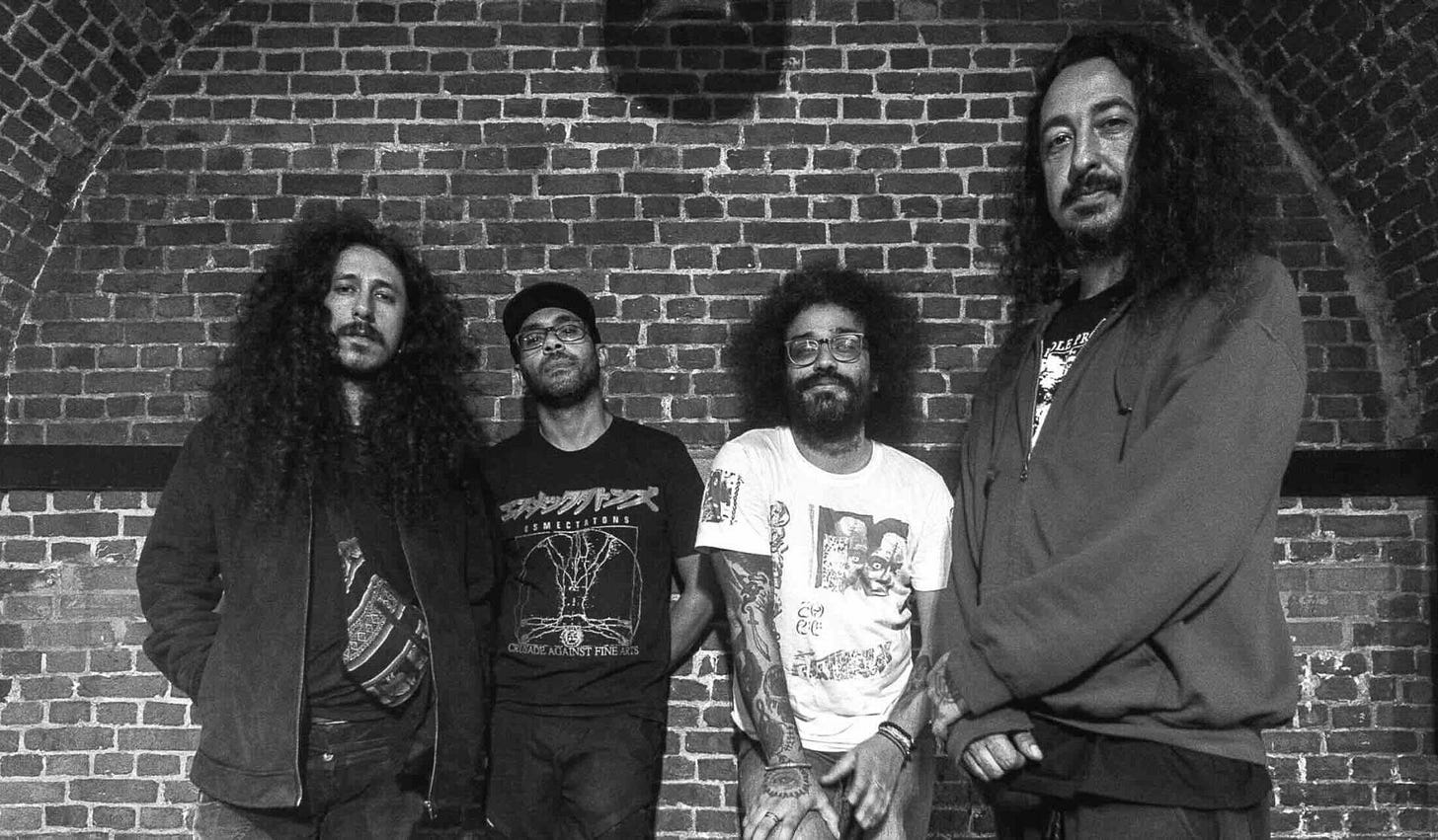 Ouça | Test & Deafkids: "Sem Esperanças" - Música Instantânea Ouça | Test & Deafkids: "Sem Esperanças" - Música Instantânea