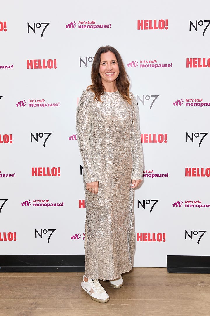 A gallery showcasing Beauty Editor, Donna Francis' work. Her first Dear Donna column for Company Magazine. A picture of her wearing a gold sequinned dress in front of a step and repeat board at a No7 HELLO! magazine event in New York. A PDF of a double page spread of her in The Sun newspaper and pictures of her leaving cards from magazines like Company, InSyle, CosmoGIRL! and Boots Health & Beauty. . 