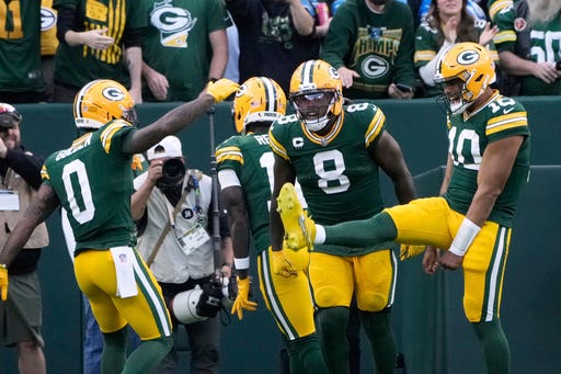 Josh Jacobs looks to extend his rushing TD streak to 12 games when Packers  visit Browns - The Morning Sun